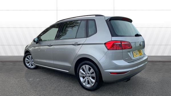 Used Volkswagen Golf SV 2016 for sale - 76265292: Photo 2