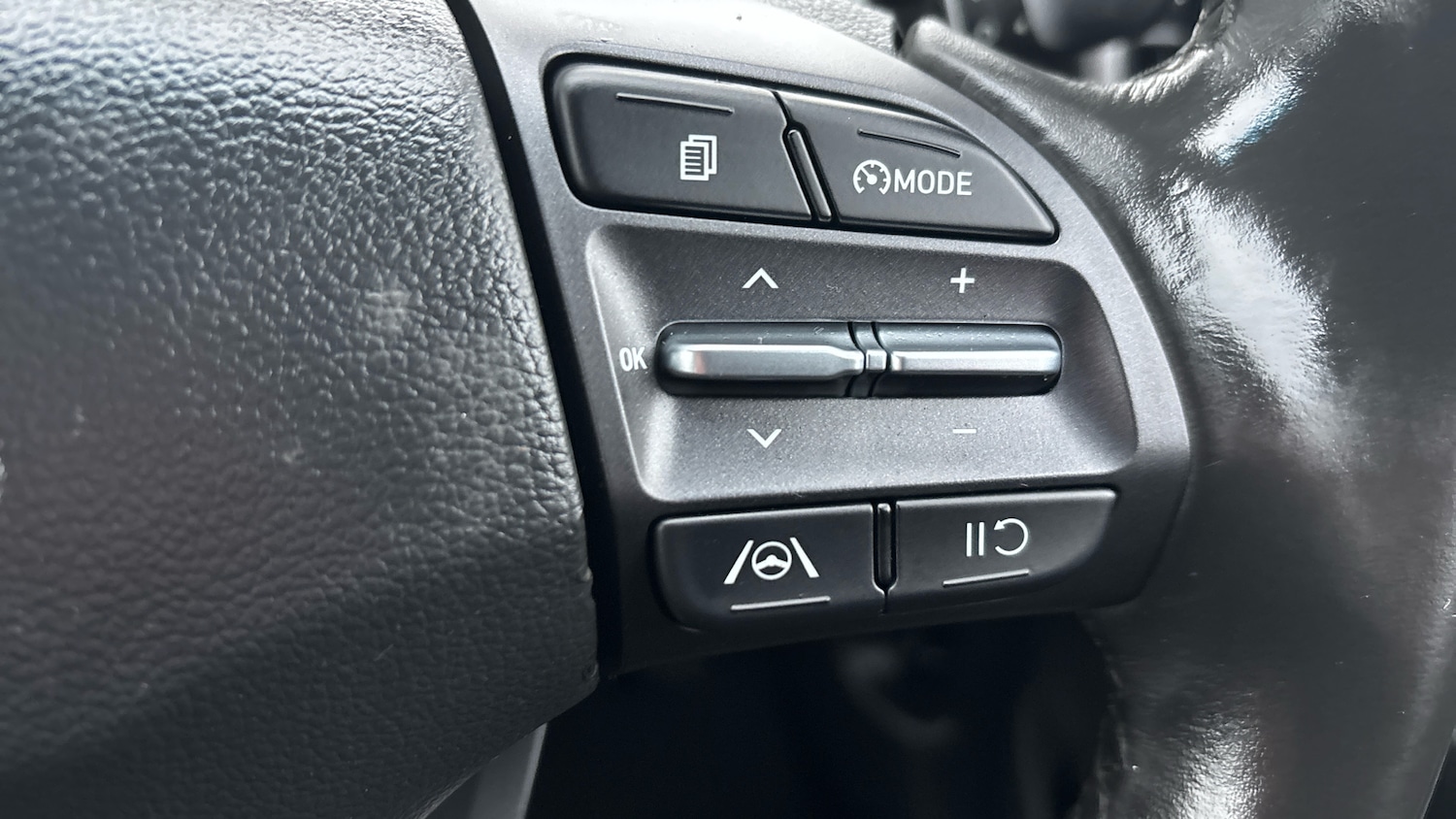 Used Hyundai KONA 2022 for sale - 77650151: Photo 30