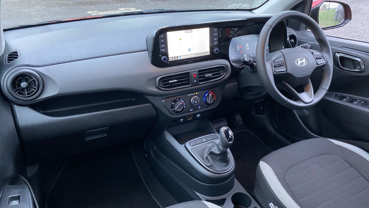 Used Hyundai i10 2025 for sale - 76762296: Photo 9