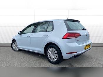 Used Volkswagen Golf 2017 for sale - 78421707: Photo
