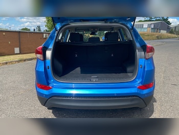 Used Hyundai TUCSON 2017 for sale - 79430156: Photo