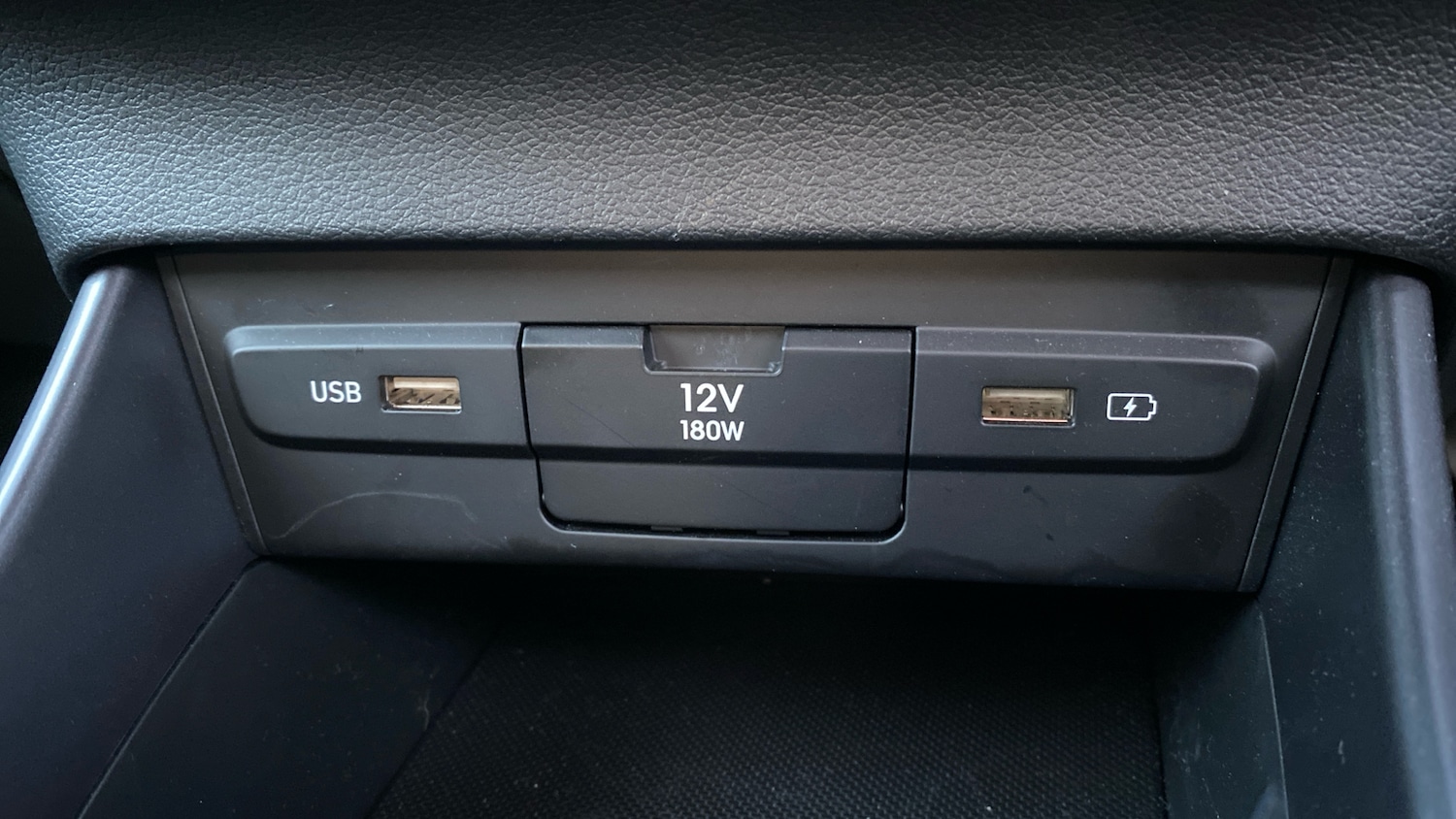 Used Hyundai BAYON 2024 for sale - 77005824: Photo 33