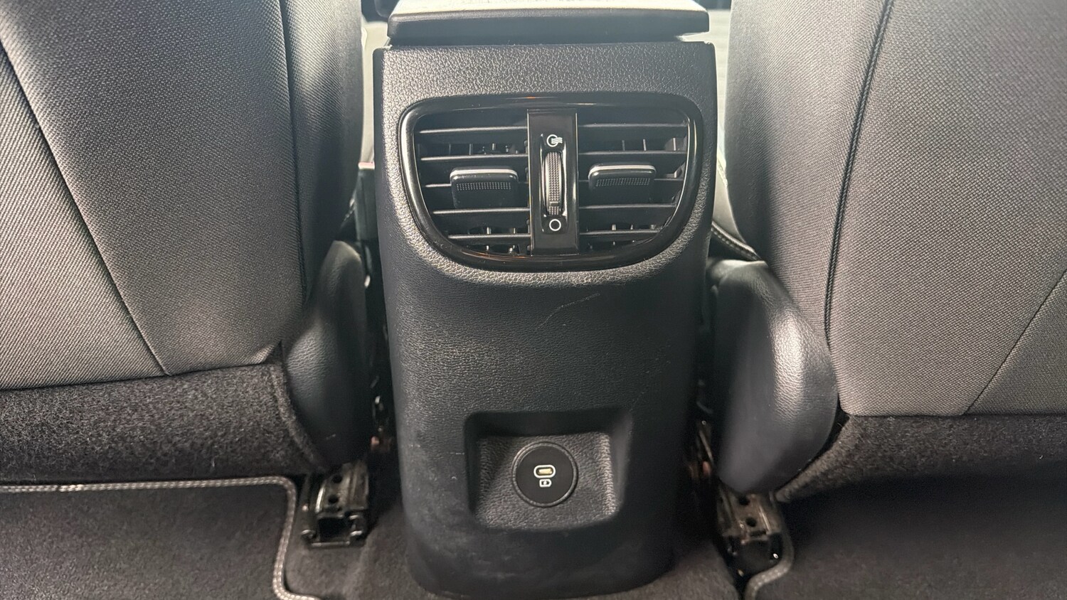 Used Kia XCeed 2023 for sale - 78152882: Photo 21