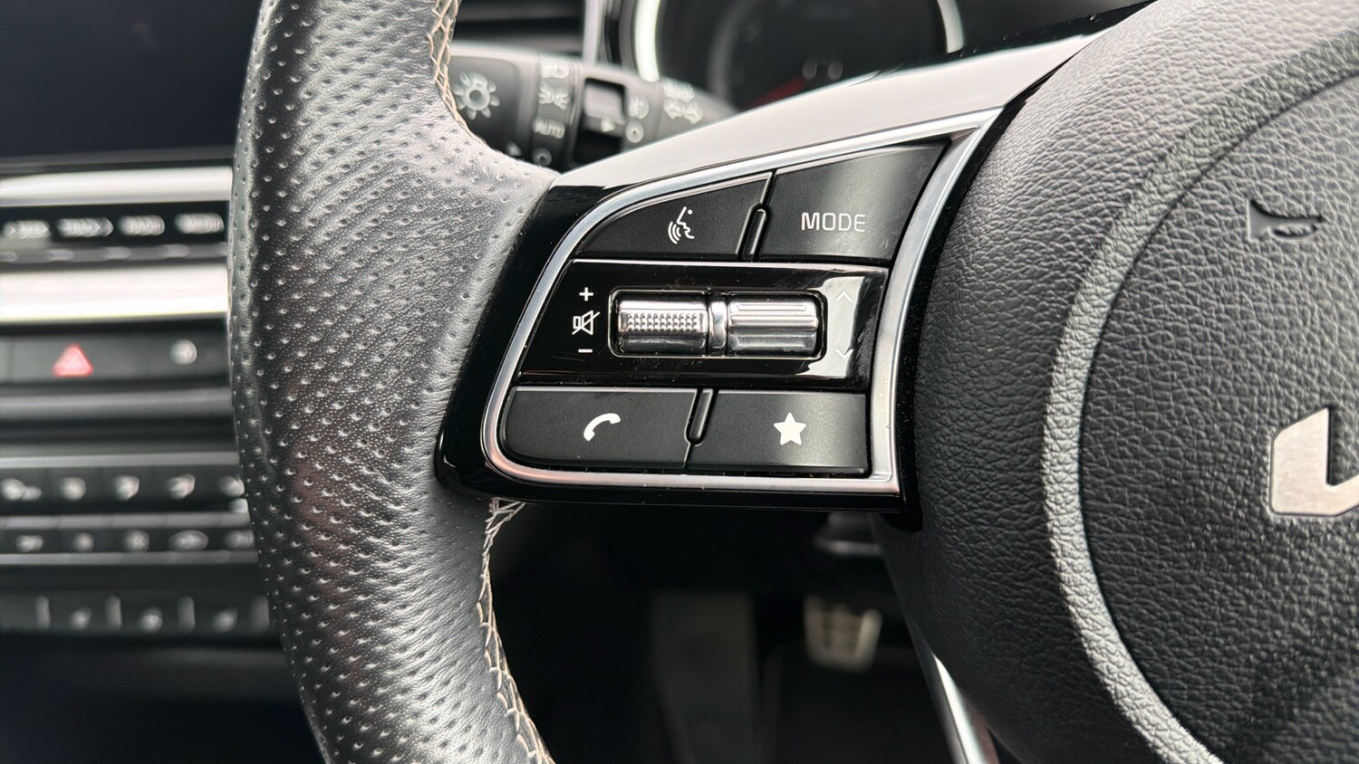 Used Kia XCeed 2023 for sale - 78152882: Photo 25