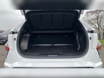 Used Hyundai KONA 2025 for sale - 76762298: Photo