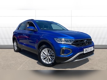 Used Volkswagen T-Roc 2023 for sale - 79308377: Photo