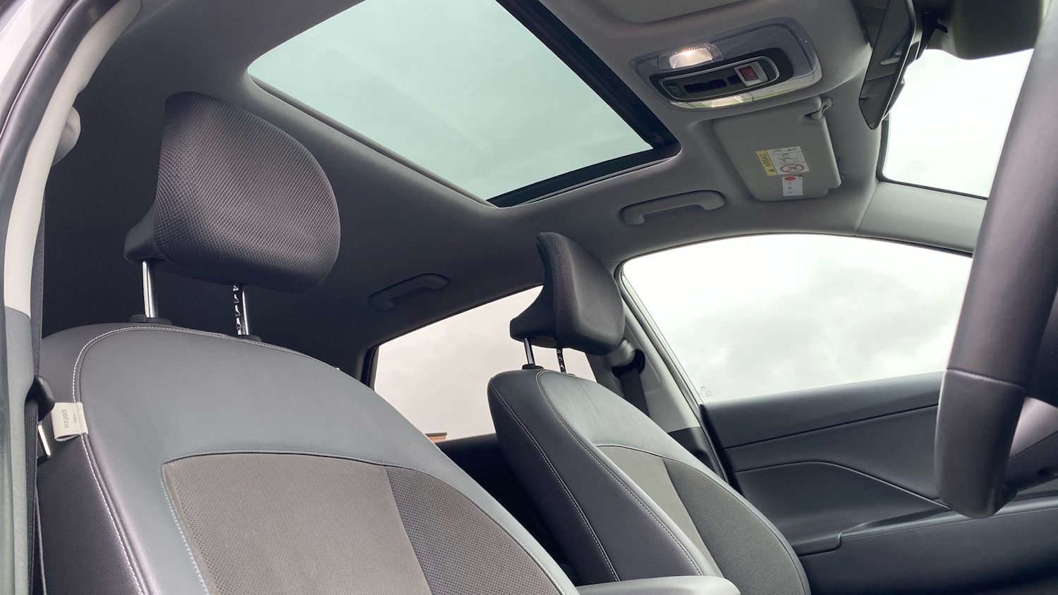 Used Hyundai KONA 2024 for sale - 77616589: Photo 25