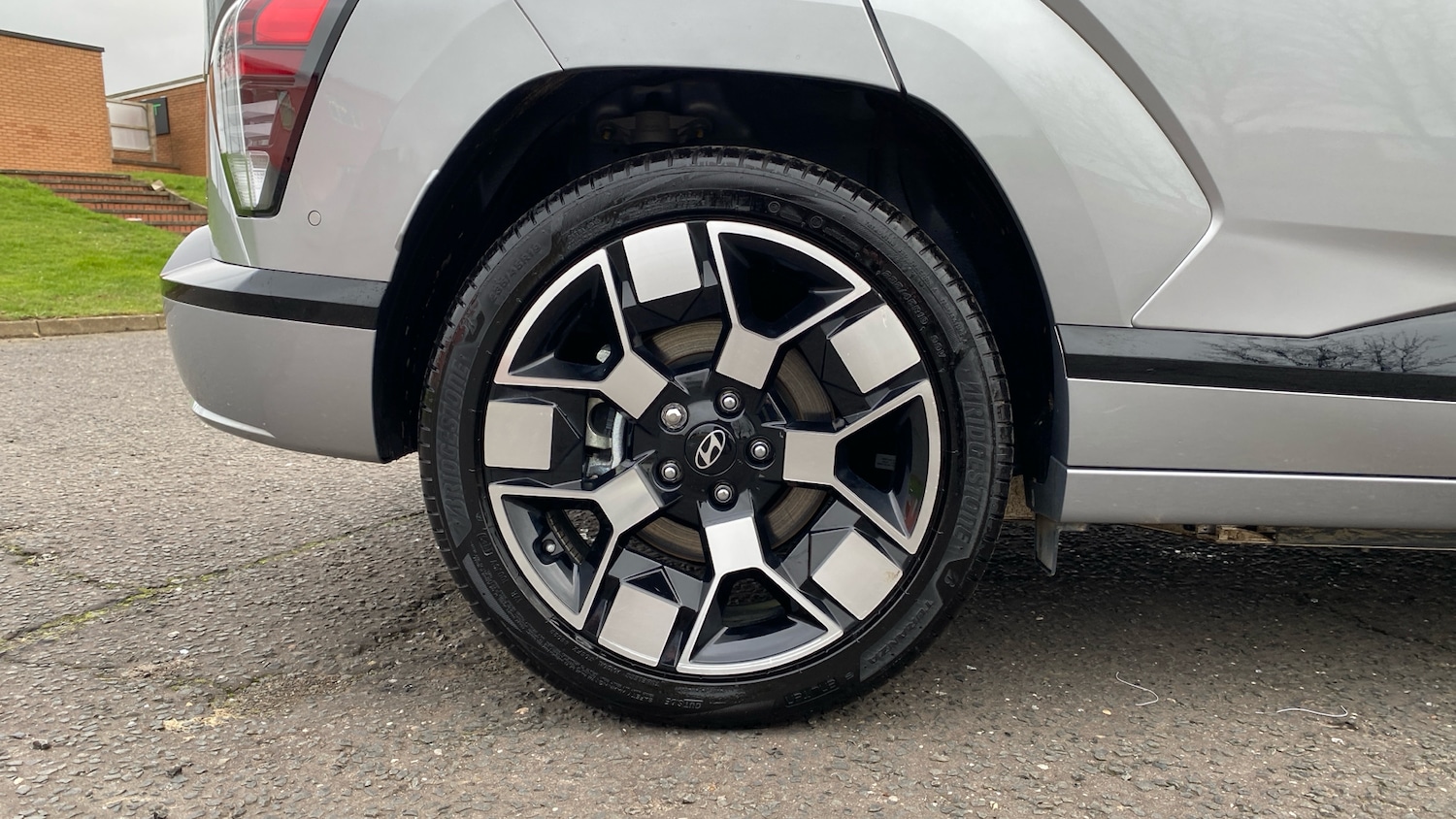 Used Hyundai KONA 2024 for sale - 77616589: Photo 7