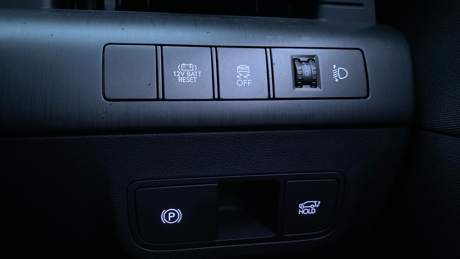 Used Hyundai KONA 2025 for sale - 77085381: Photo 30