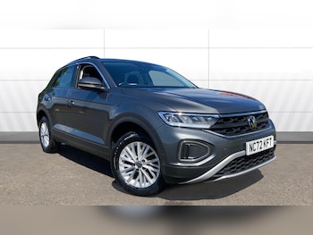 Used Volkswagen T-Roc 2022 for sale - 78885900: Photo