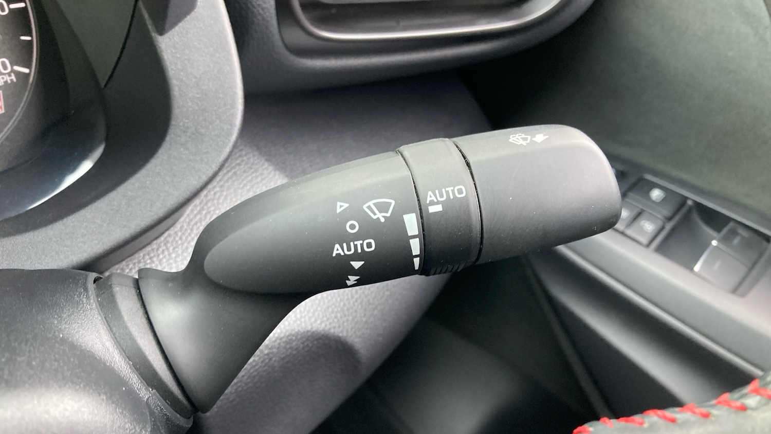 Used Toyota Yaris 2021 for sale - 77672135: Photo 24