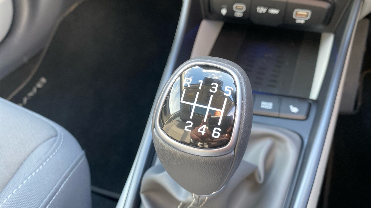 Used Hyundai BAYON 2024 for sale - 76133964: Photo 35