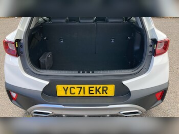 Used Kia Stonic 2021 for sale - 75820465: Photo