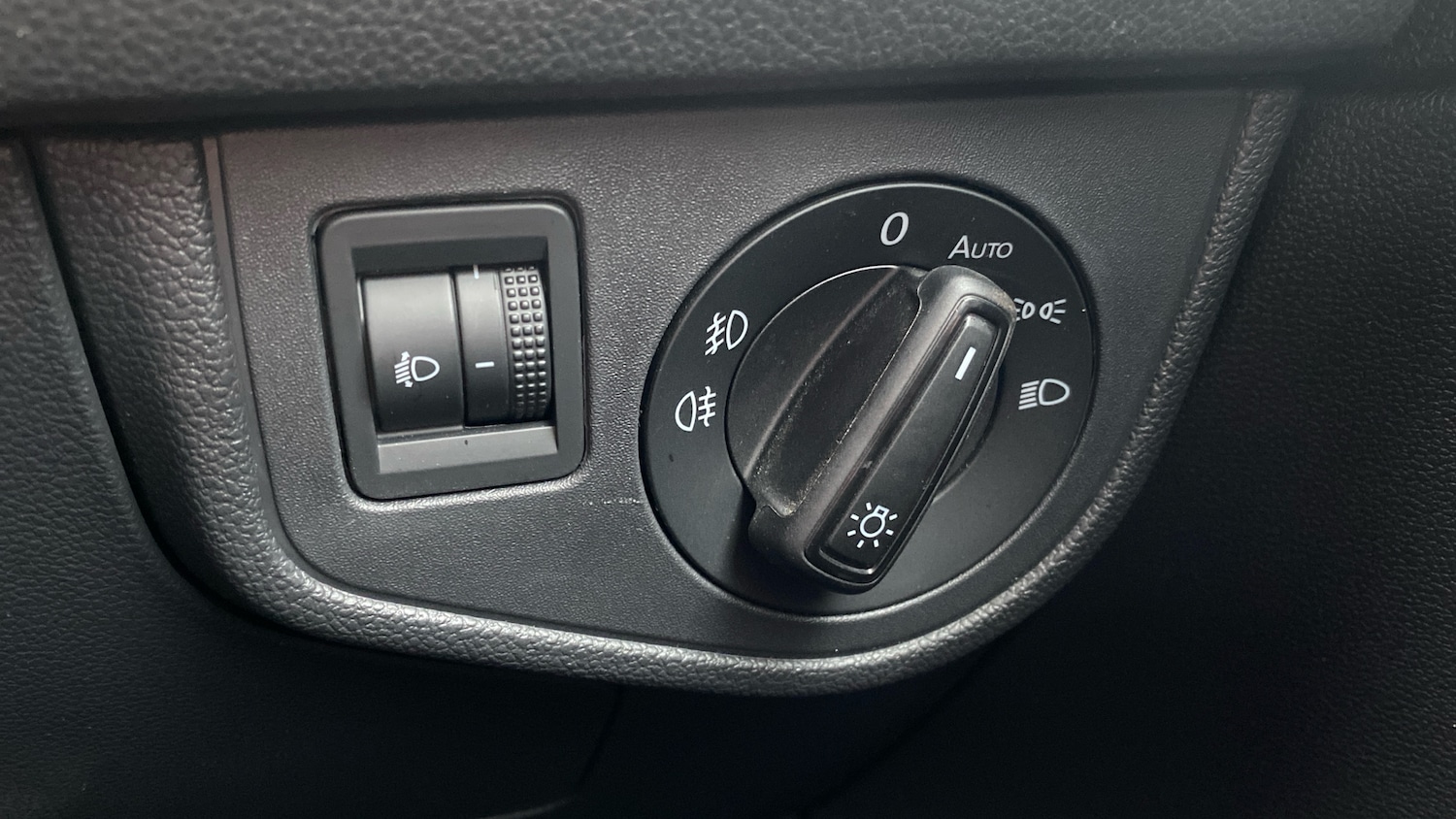 Used Volkswagen Taigo 2023 for sale - 76974186: Photo 24