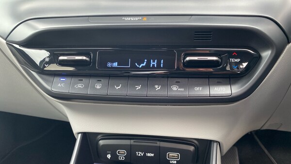 Used Hyundai BAYON 2024 for sale - 76117302: Photo 30