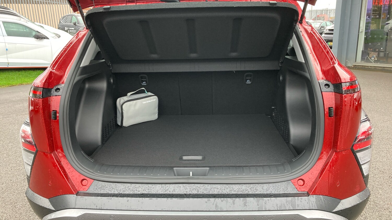 Used Hyundai KONA 2025 for sale - 76464395: Photo 4