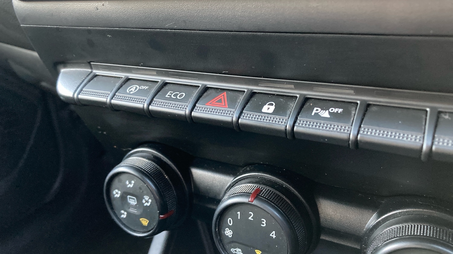 Used Dacia Duster 2022 for sale - 76791753: Photo 31