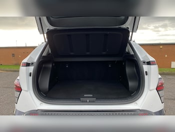 Used Hyundai KONA 2024 for sale - 77581032: Photo