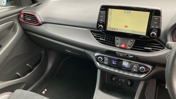 Used Hyundai i30 2019 for sale - 76231574: Photo 14