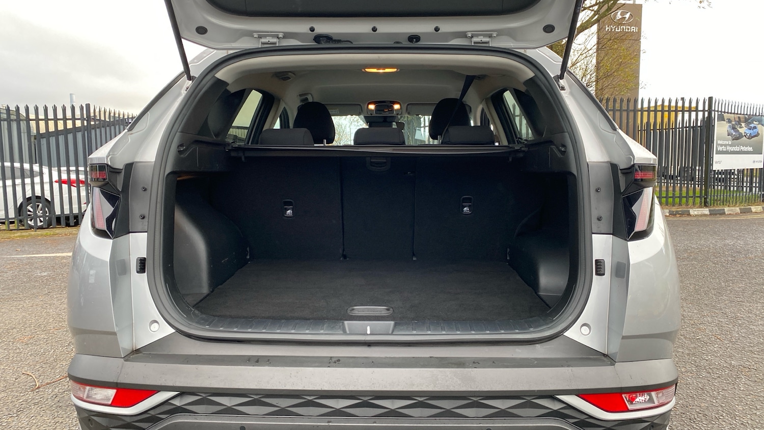 Used Hyundai TUCSON 2022 for sale - 76426278: Photo 4