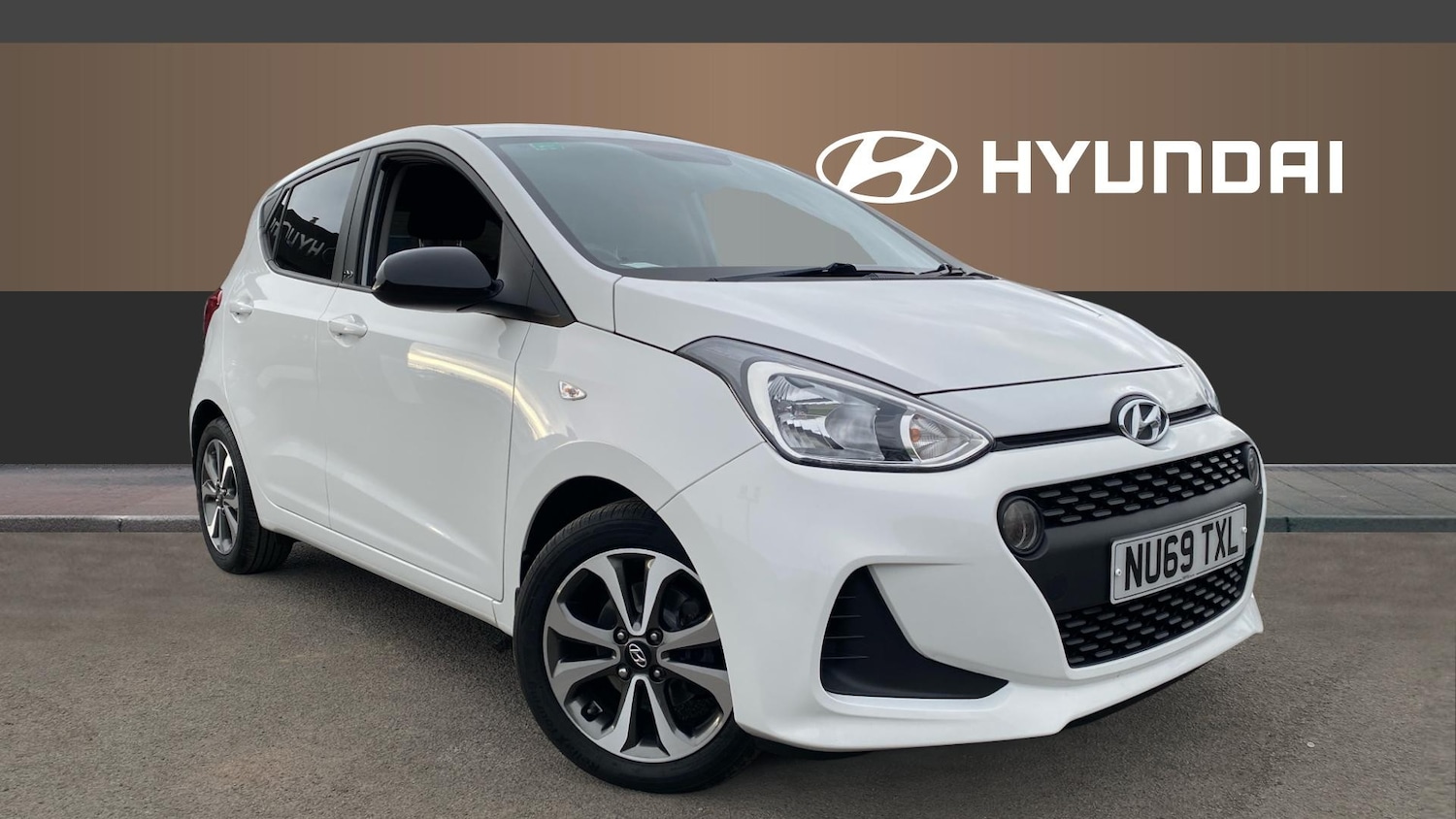 Used Hyundai i10 2019 for sale - 77733047: Photo 1