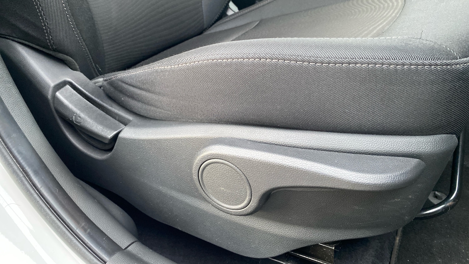 Used Hyundai i10 2019 for sale - 77733047: Photo 23