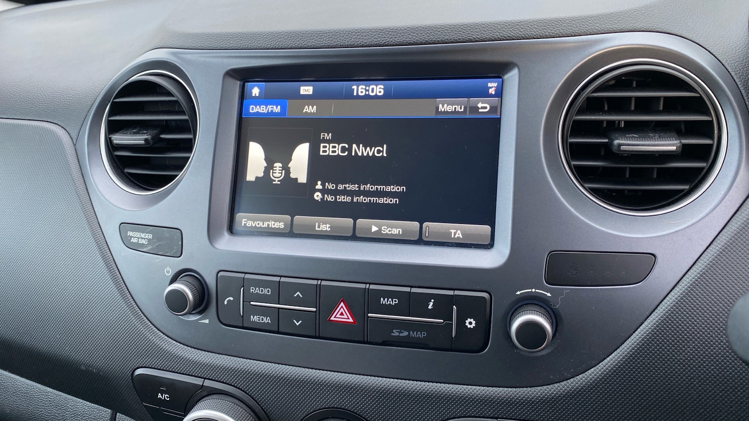 Used Hyundai i10 2019 for sale - 77733047: Photo 39