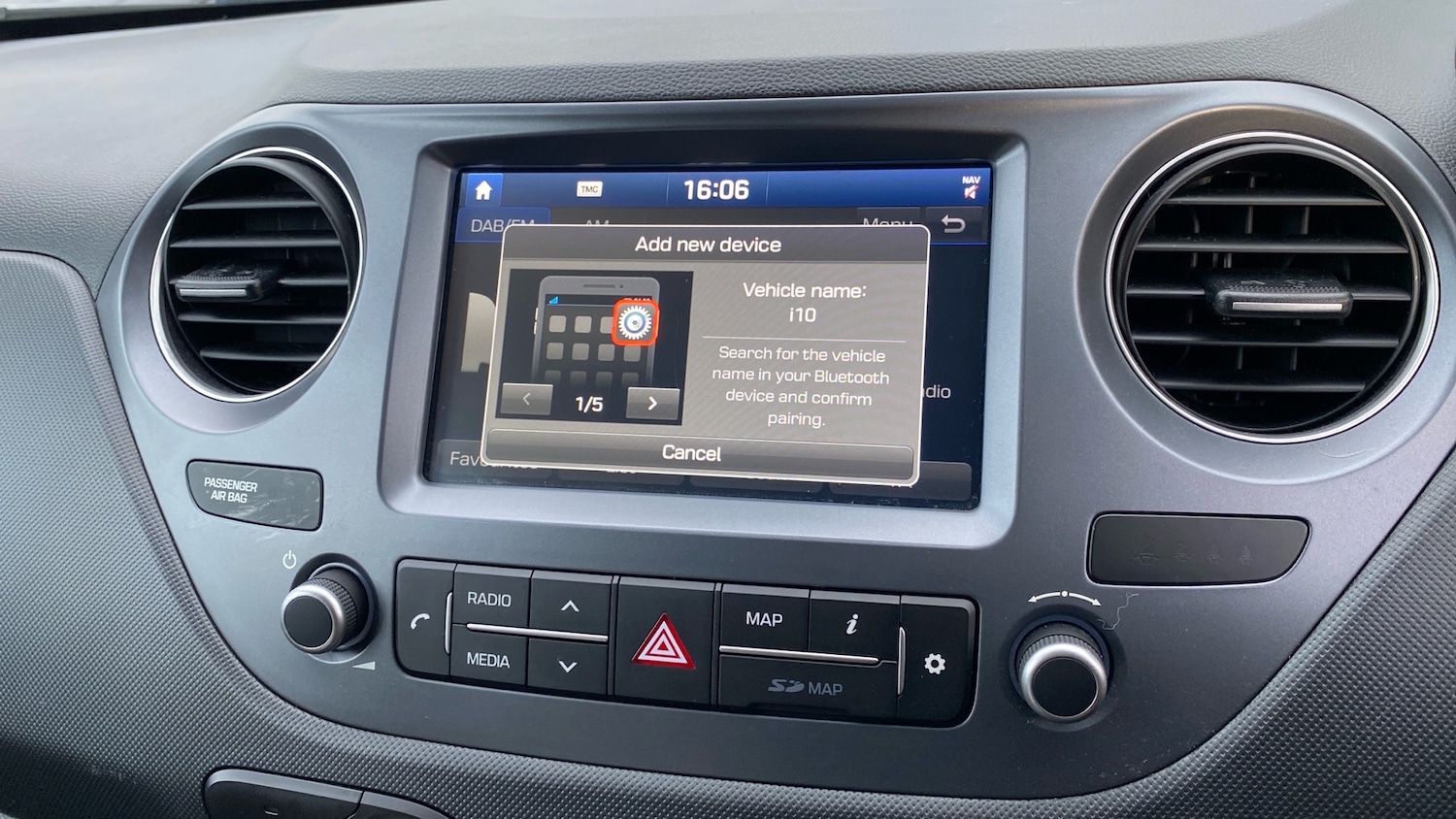 Used Hyundai i10 2019 for sale - 77733047: Photo 40