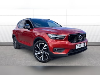 Used Volvo XC40 2019 for sale - 79407948: Photo