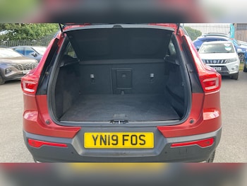 Used Volvo XC40 2019 for sale - 79407948: Photo