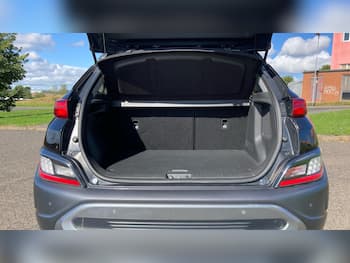 Used Hyundai KONA 2021 for sale - 79812402: Photo