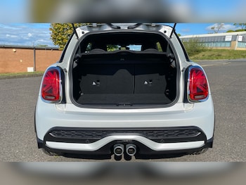 Used MINI Hatch 2021 for sale - 78579032: Photo