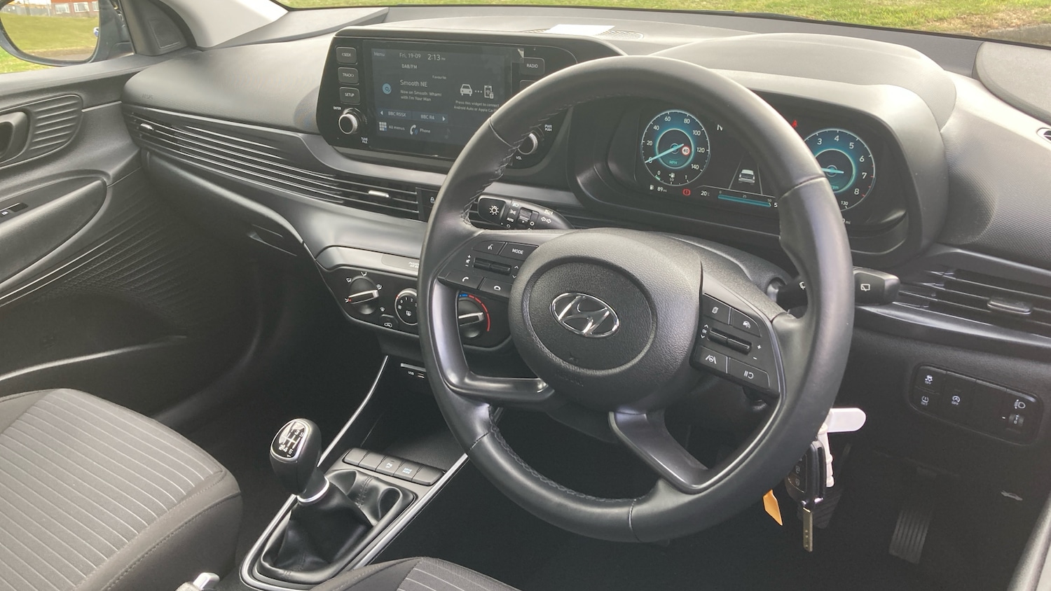 Used Hyundai i20 2022 for sale - 75997304: Photo 11