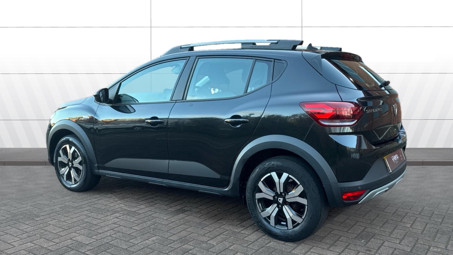 Used Dacia Sandero Stepway 2022 for sale - 77676975: Photo 2