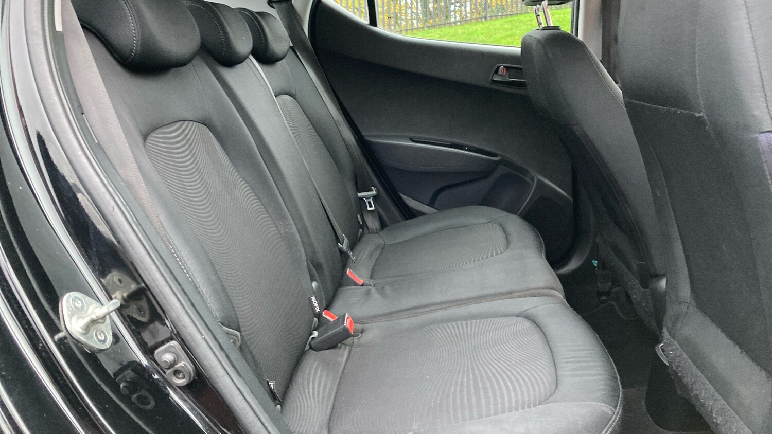 Used Hyundai i10 2019 for sale - 76554151: Photo 12