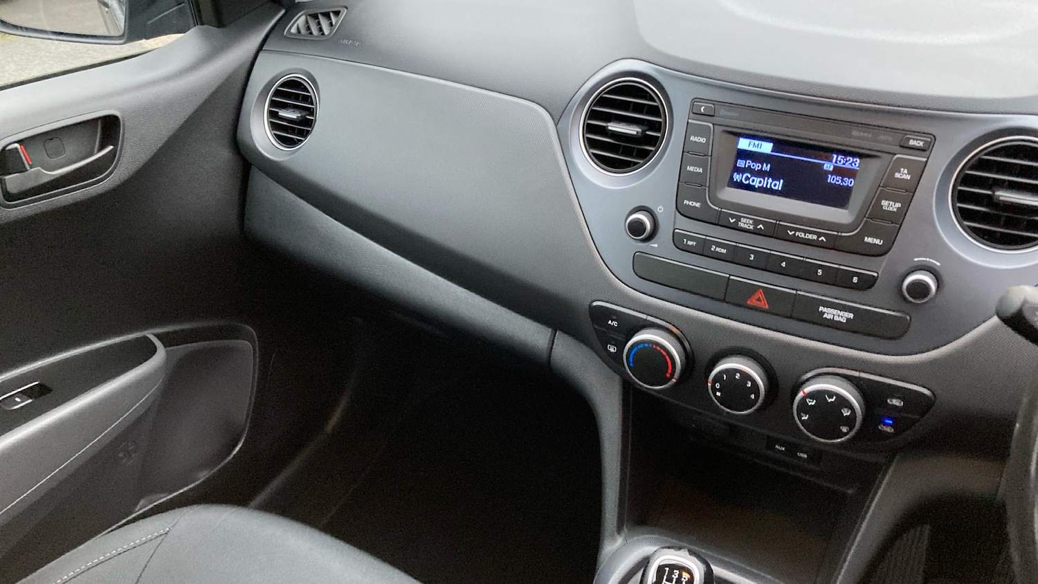 Used Hyundai i10 2019 for sale - 76554151: Photo 14