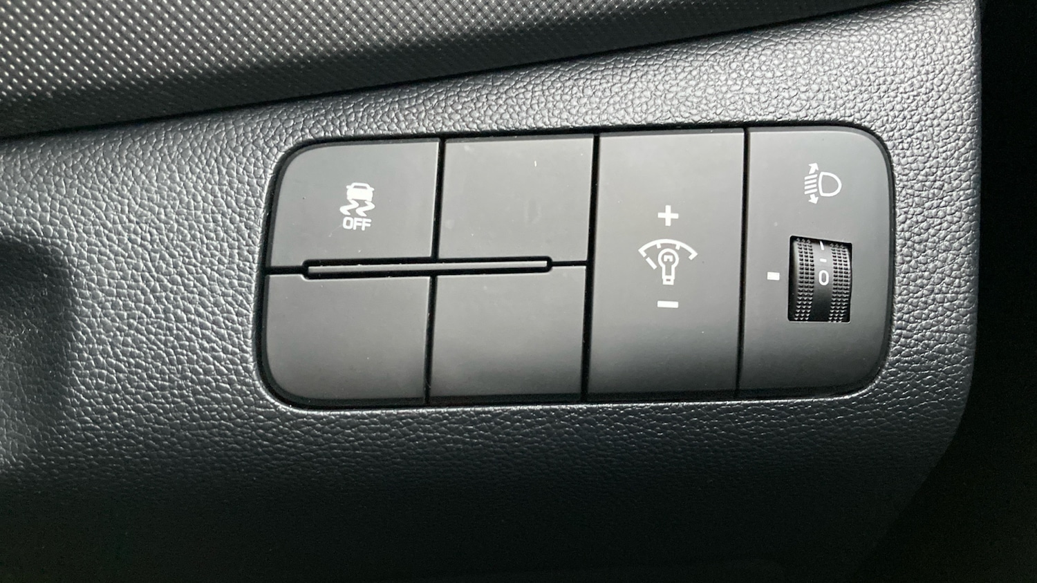 Used Hyundai i10 2019 for sale - 76554151: Photo 24