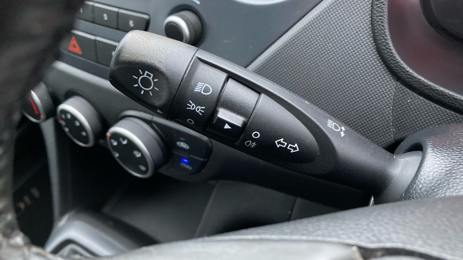 Used Hyundai i10 2019 for sale - 76554151: Photo 25