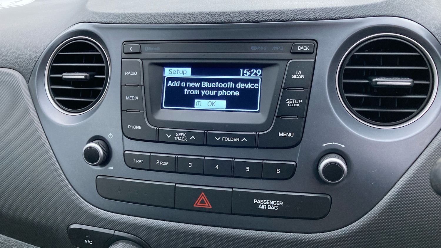 Used Hyundai i10 2019 for sale - 76554151: Photo 31