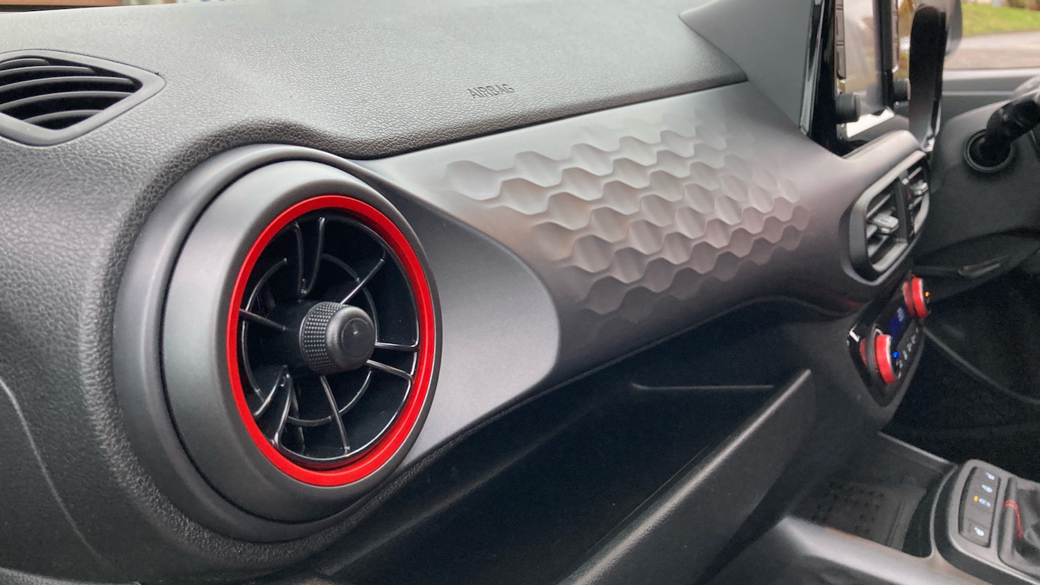 Used Hyundai i10 2023 for sale - 76922335: Photo 19