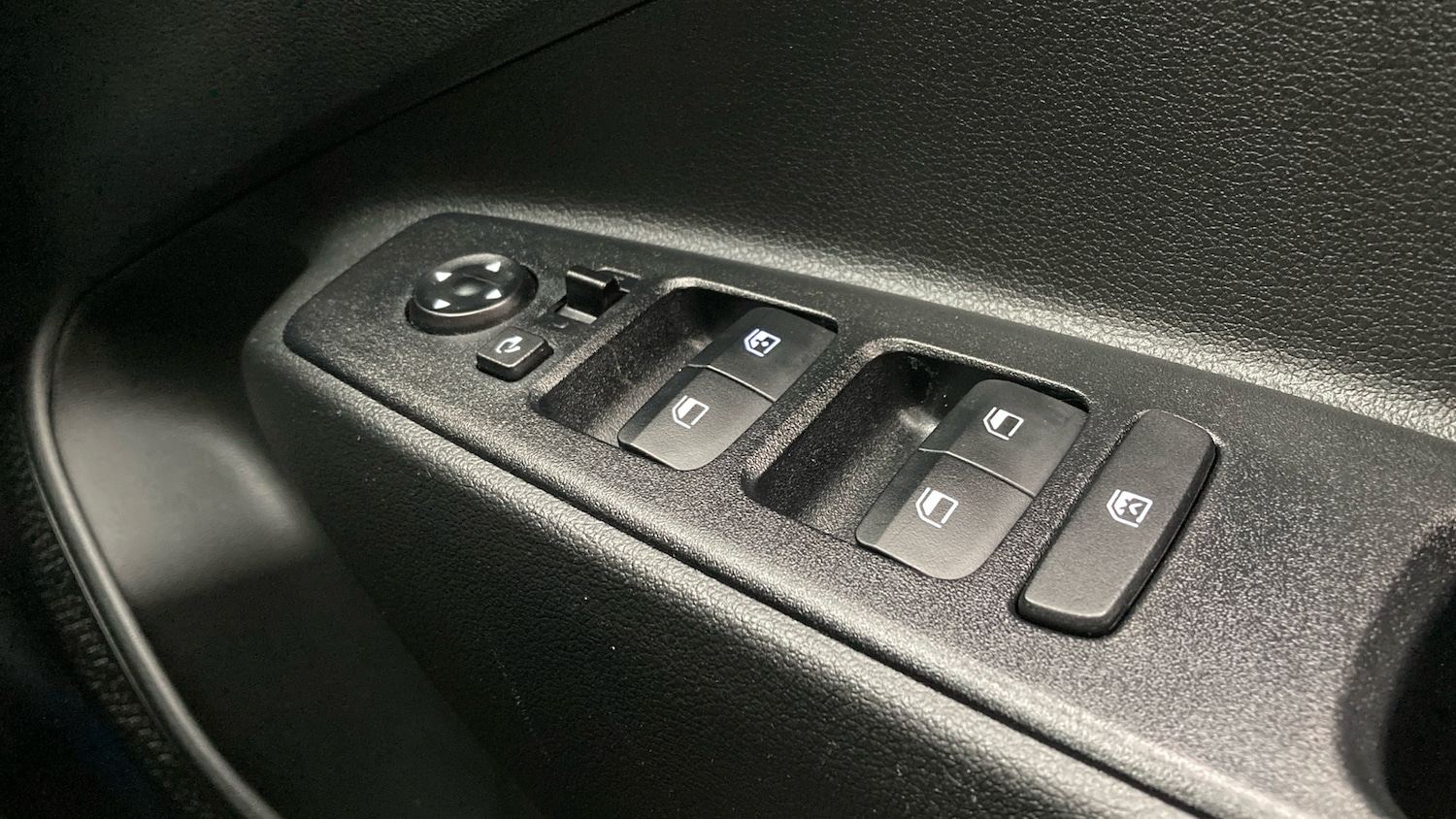 Used Hyundai i10 2023 for sale - 76922335: Photo 21