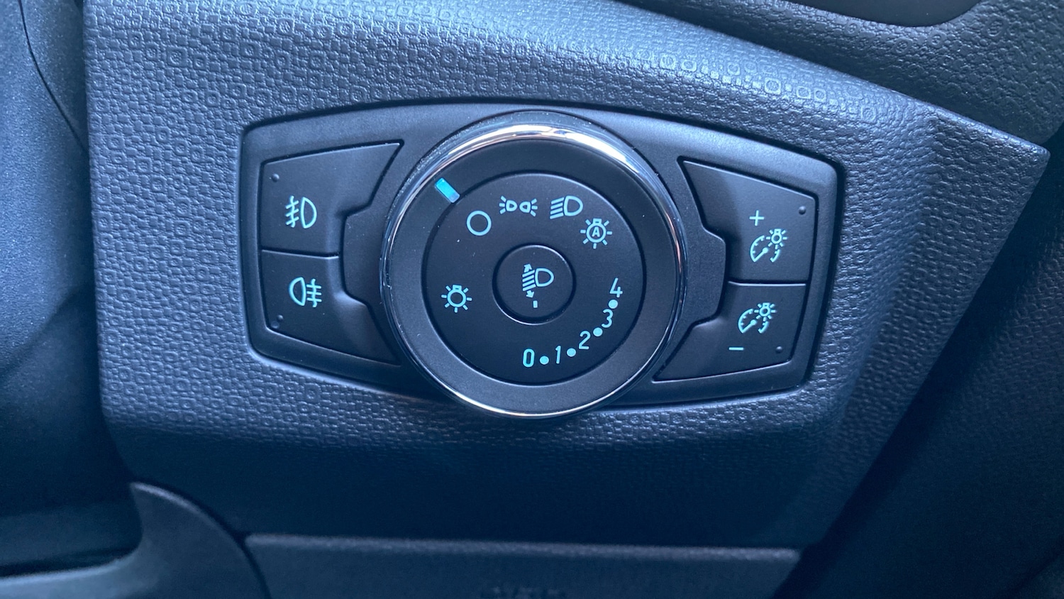 Used Ford Ecosport 2018 for sale - 76817434: Photo 24