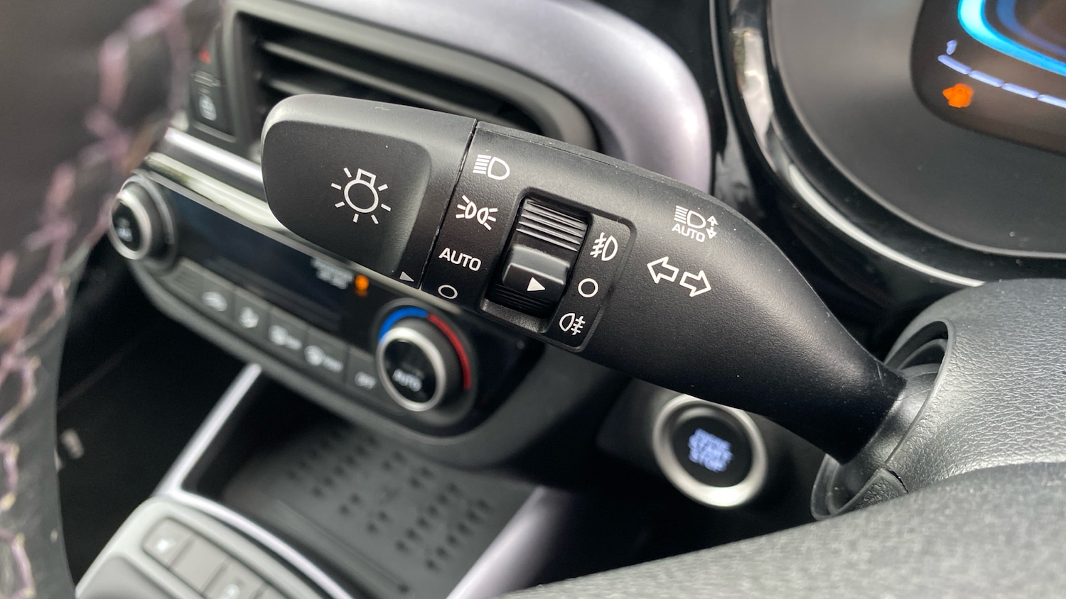 Used Hyundai i10 2024 for sale - 76157674: Photo 25