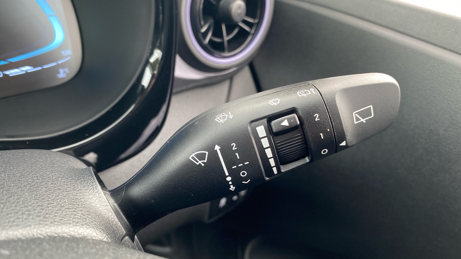 Used Hyundai i10 2024 for sale - 76157674: Photo 26