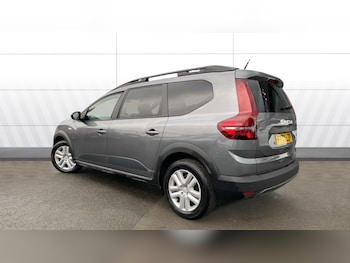 Used Dacia Jogger 2023 for sale - 76449501: Photo