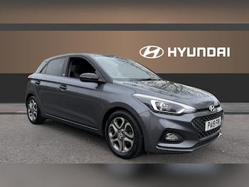 Used Hyundai i20 2019 for sale - 78310301: Photo
