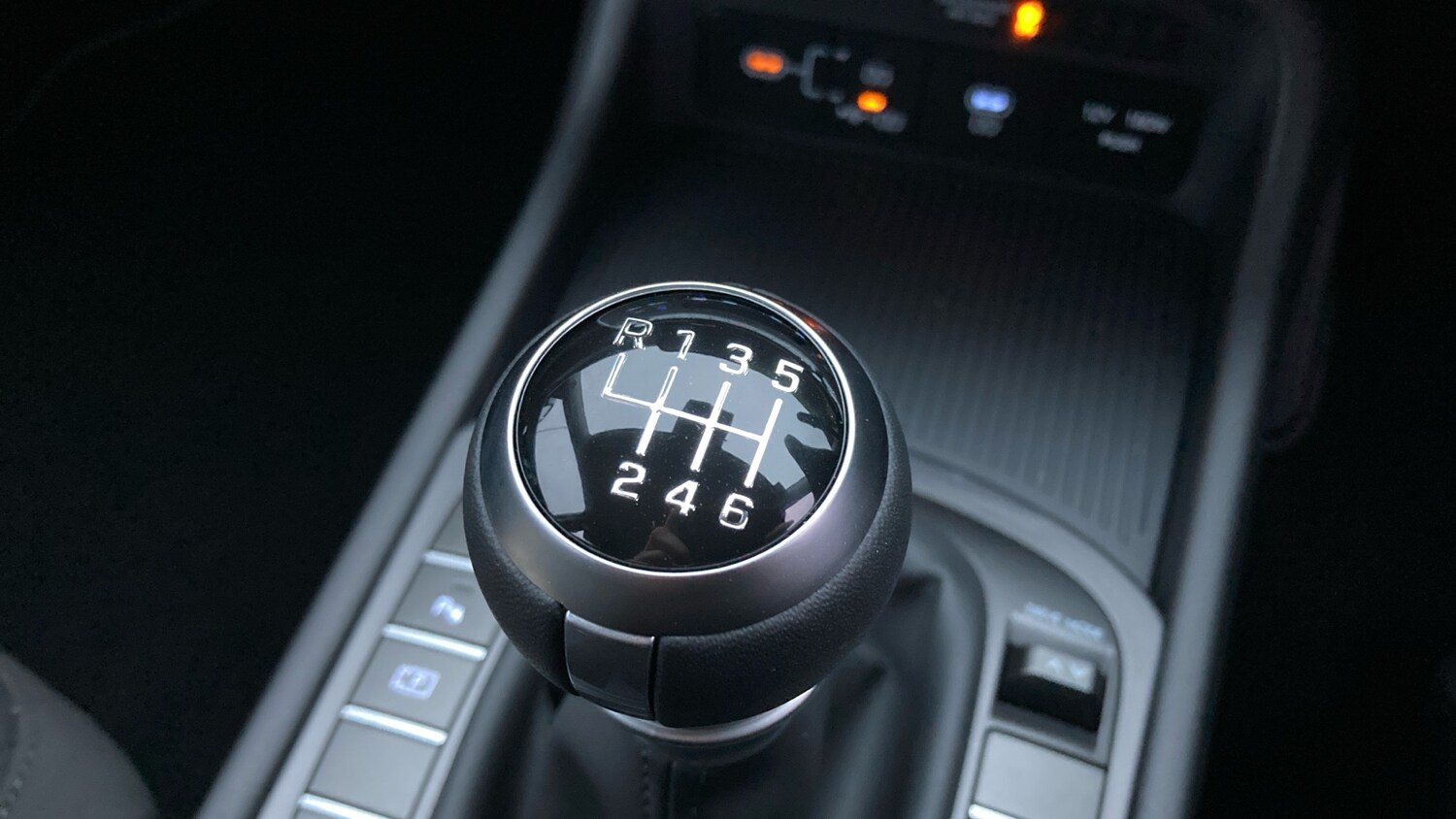 Used Hyundai KONA 2025 for sale - 76464383: Photo 27