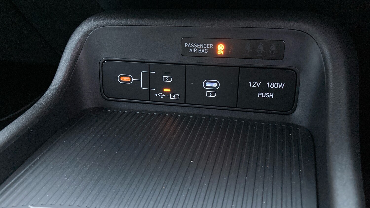 Used Hyundai KONA 2025 for sale - 76464383: Photo 31