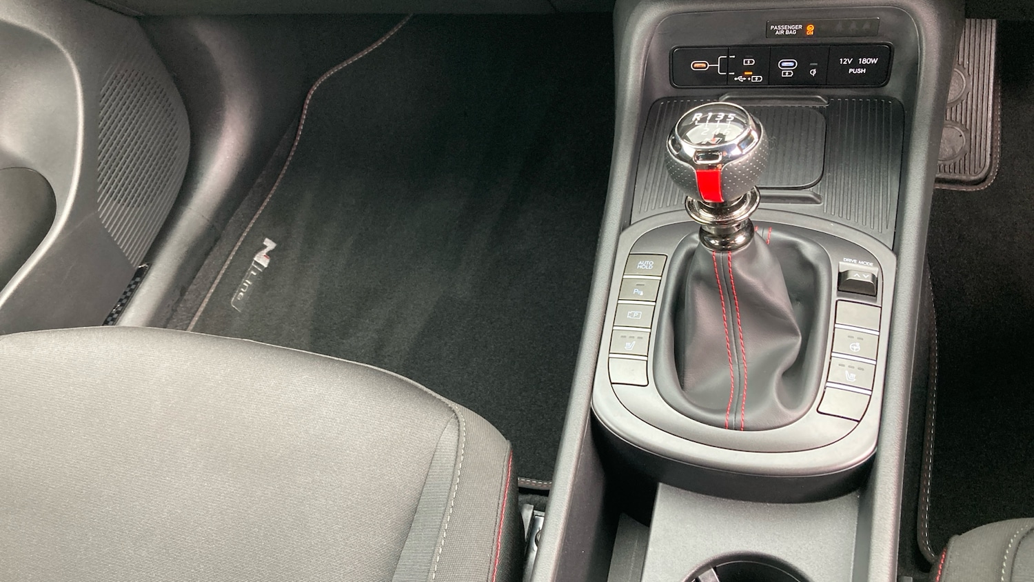 Used Hyundai KONA 2025 for sale - 78198665: Photo 25