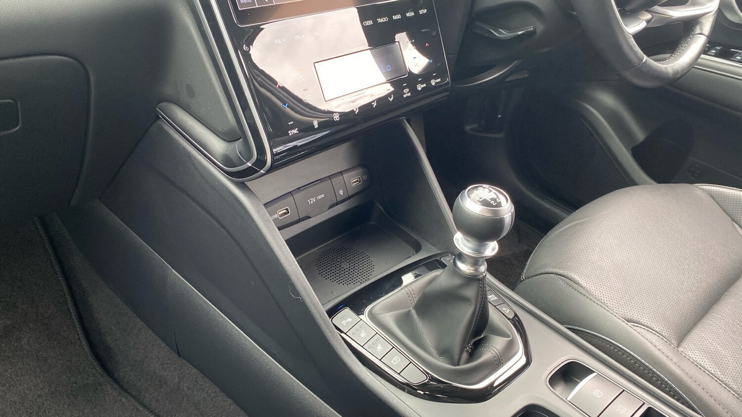 2022 Hyundai TUCSON 1.6 TGDi Ultimate 5dr 2WD Petrol Estate Estate Petrol Manual - Picture 13 of 24